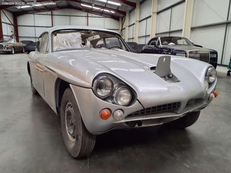 1966 Jensen CV8