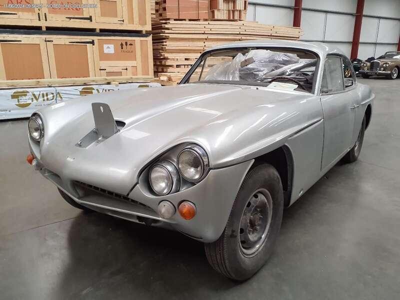 1966 Jensen CV8