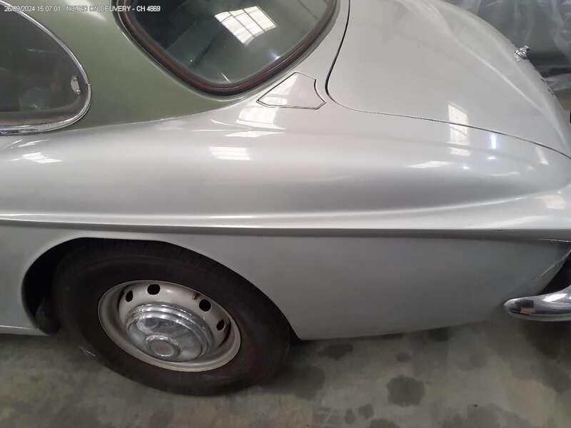 1966 Jensen CV8
