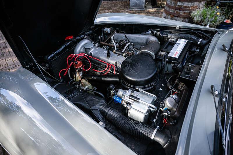 1960 Mercedes - Benz 190 SL