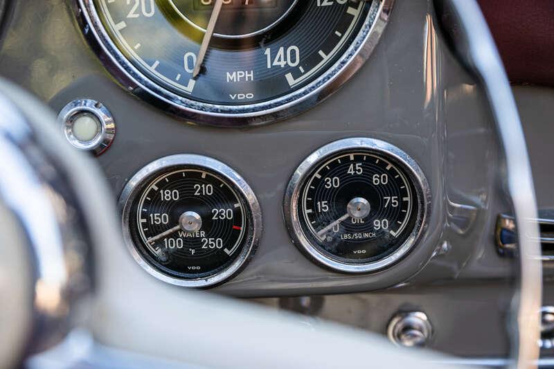 1960 Mercedes - Benz 190 SL