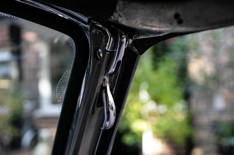 1960 Mercedes - Benz 190 SL