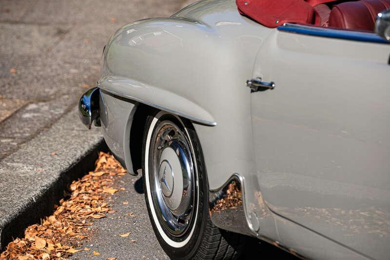 1960 Mercedes - Benz 190 SL