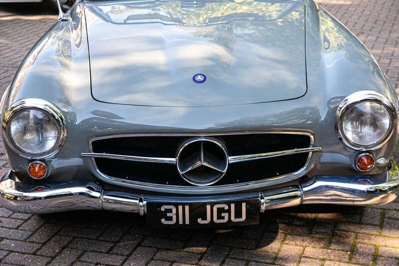 1960 Mercedes - Benz 190 SL