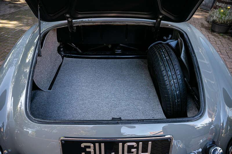 1960 Mercedes - Benz 190 SL