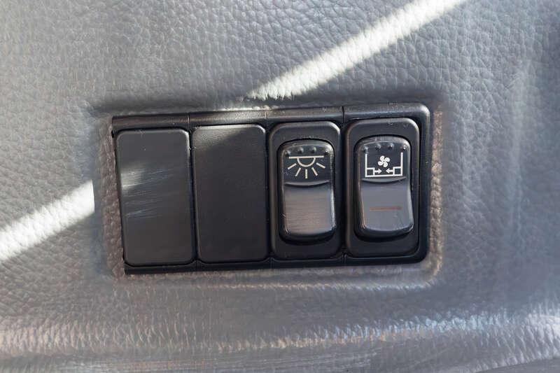 2001 LONDON TAXIS TX1 BRONZE