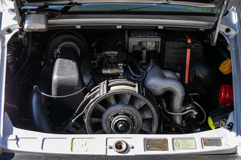 1989 Porsche 911 3.2 CARRERA SPORT COUP&Eacute;
