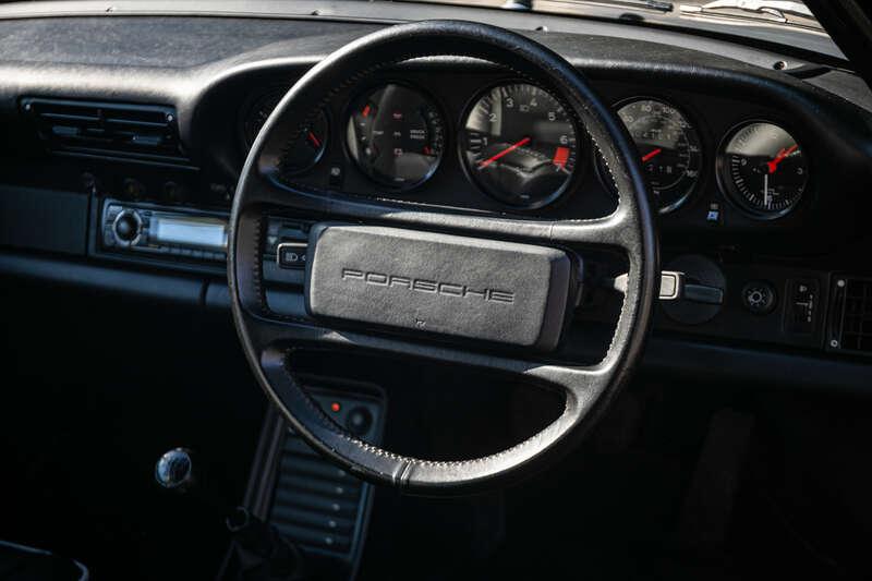 1989 Porsche 911 3.2 CARRERA SPORT COUP&Eacute;