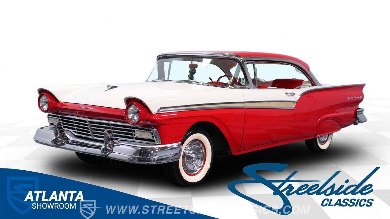 1957 Ford Fairlane 500 Club Victoria