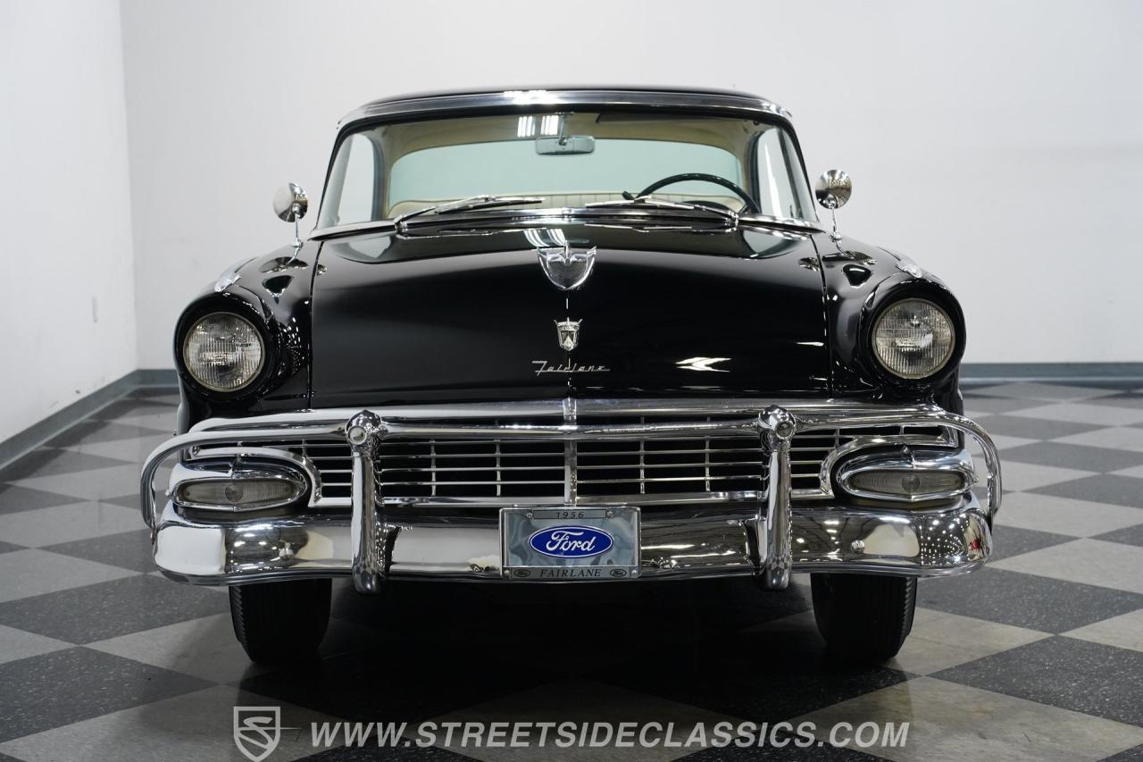 1956 Ford Victoria