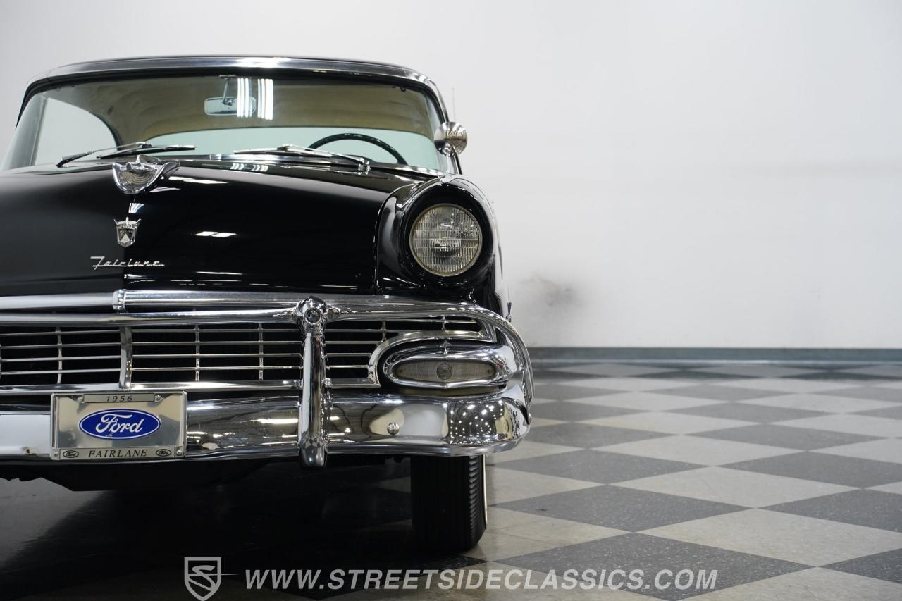 1956 Ford Victoria