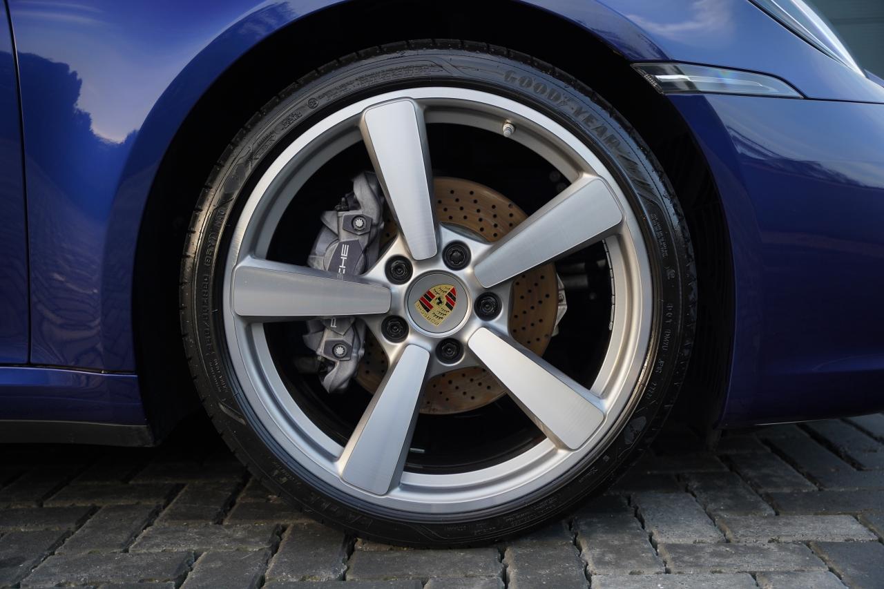 2022 Porsche 911