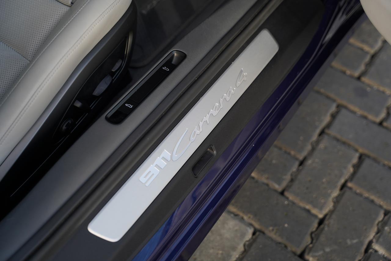 2022 Porsche 911