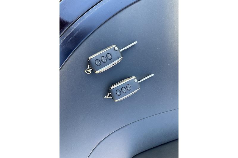 2016 Bentley Continental