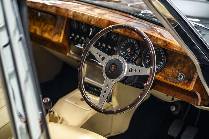 1961 Jaguar MK2