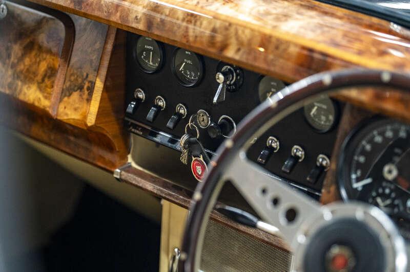 1961 Jaguar MK2