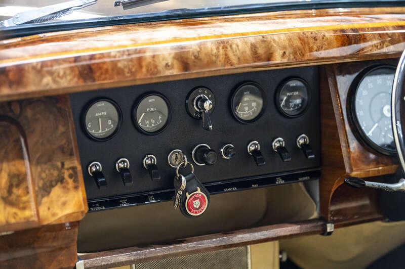 1961 Jaguar MK2