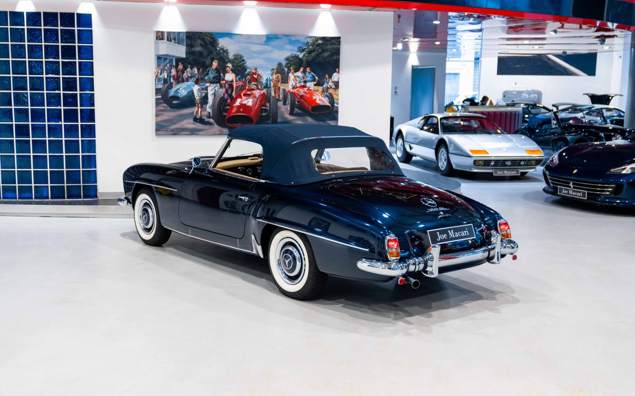1962 Mercedes - Benz 190 SL
