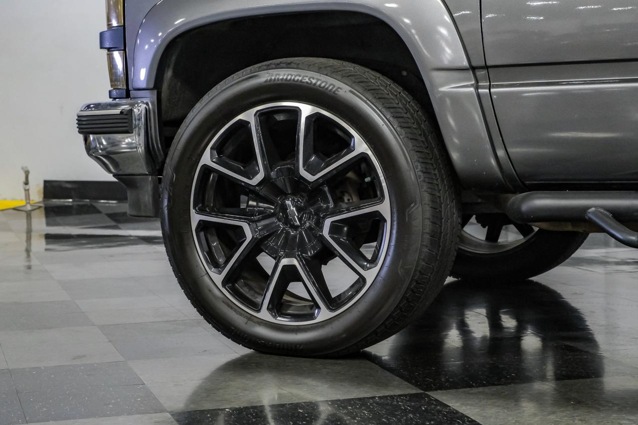 1995 Chevrolet Tahoe Z71 4X4 Restomod