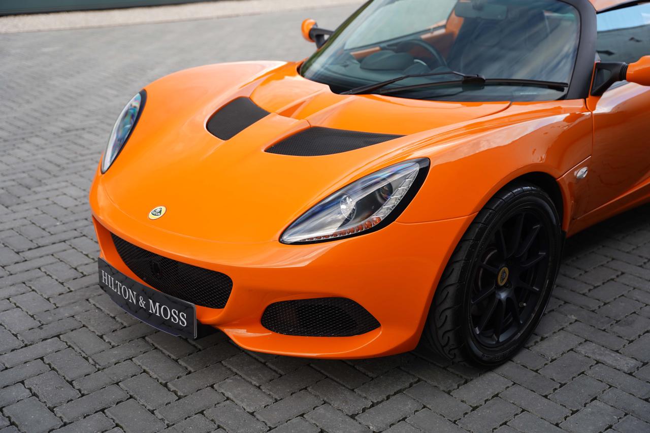 2018 Lotus Elise