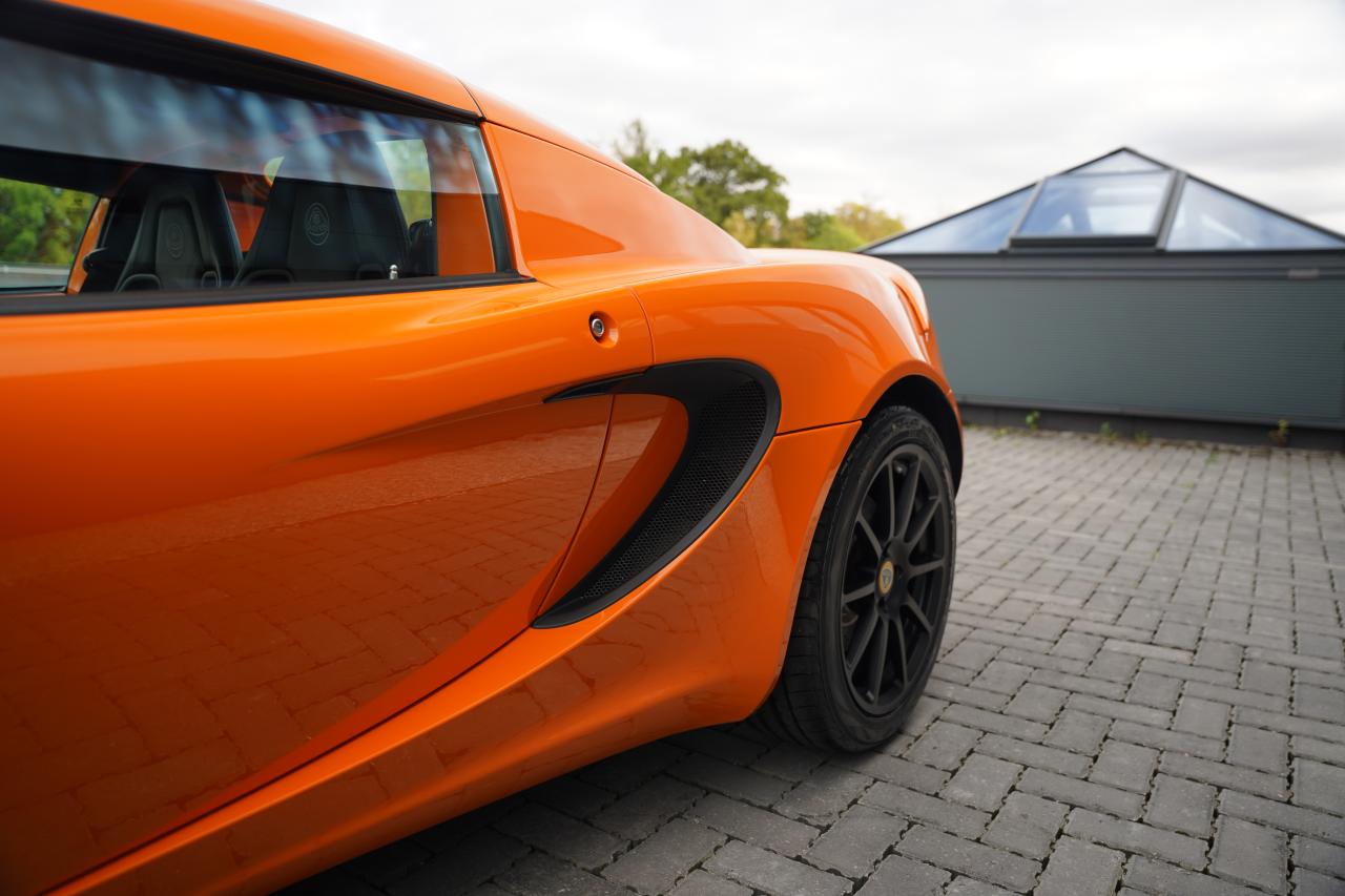 2018 Lotus Elise