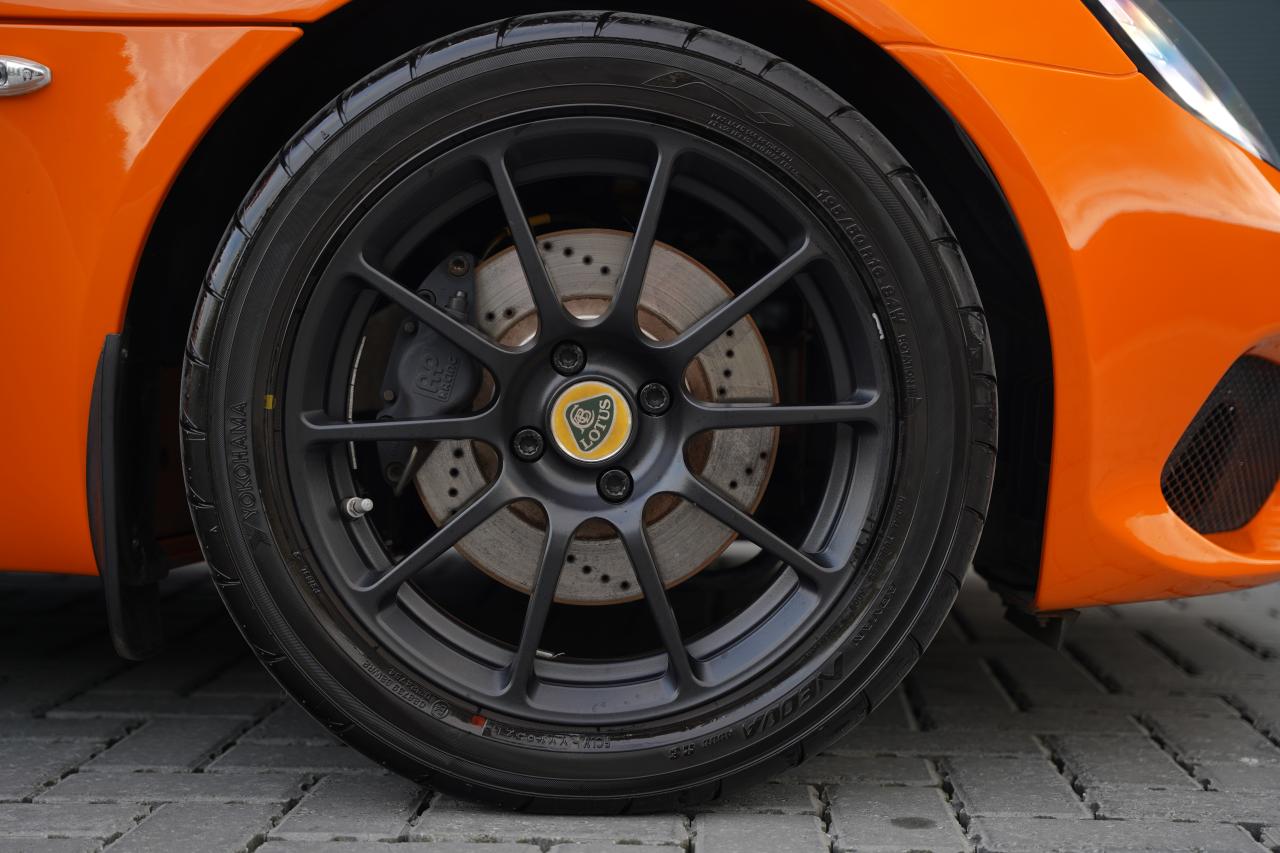 2018 Lotus Elise