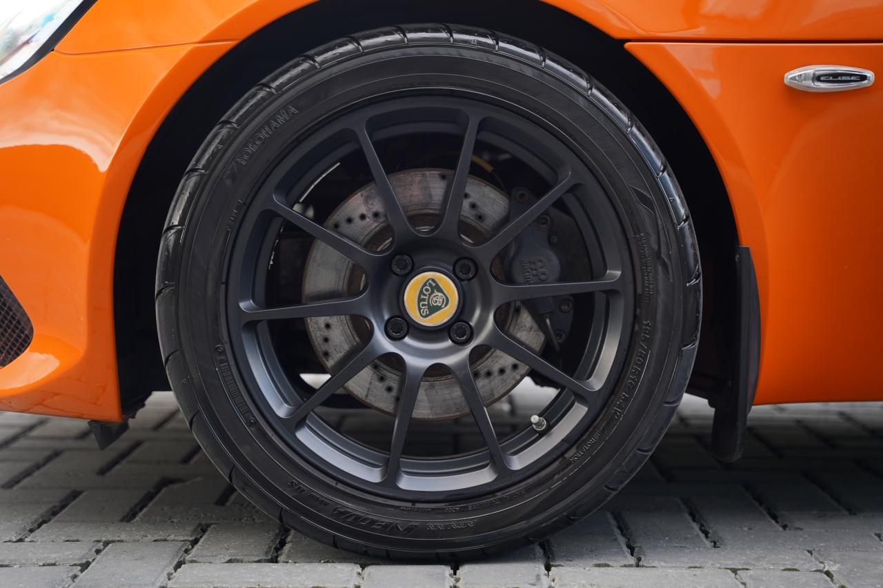 2018 Lotus Elise