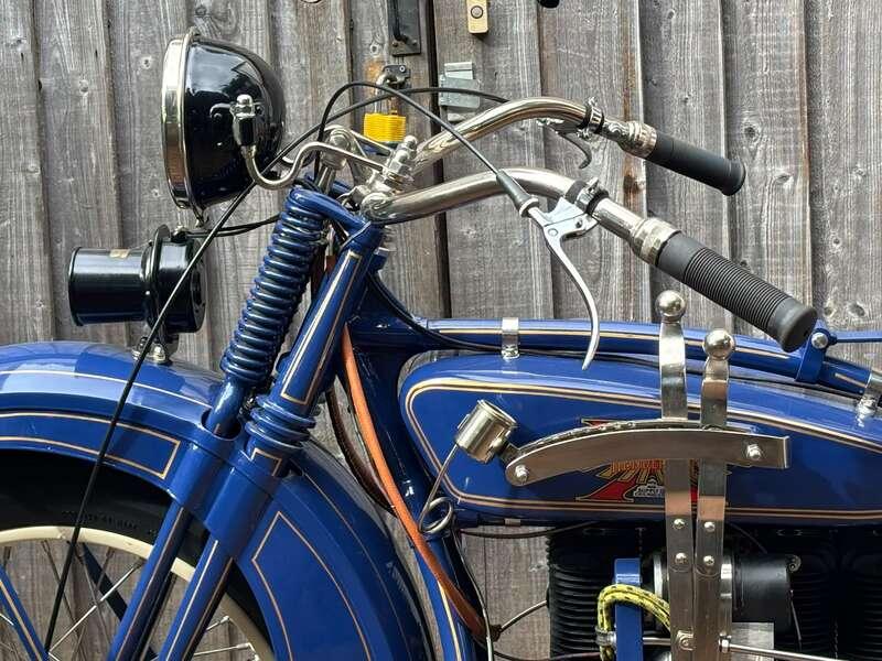 1928 HENDERSON DE LUXE FOUR