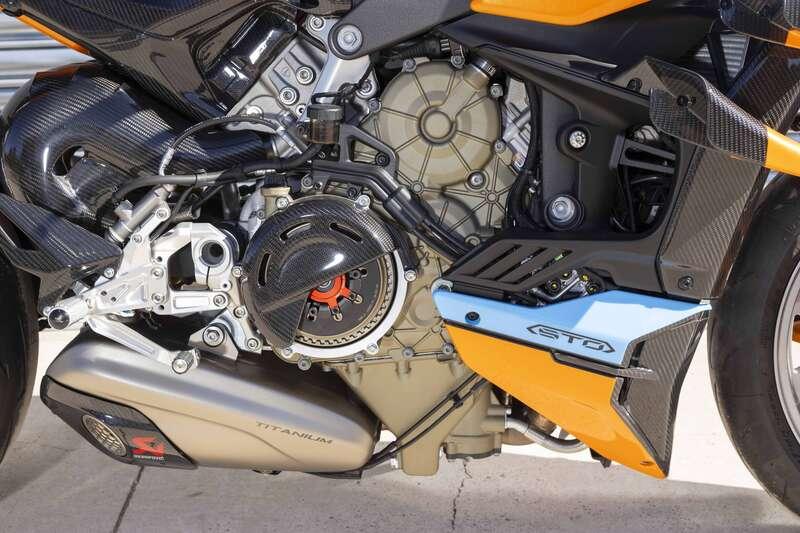 2024 Ducati V4S