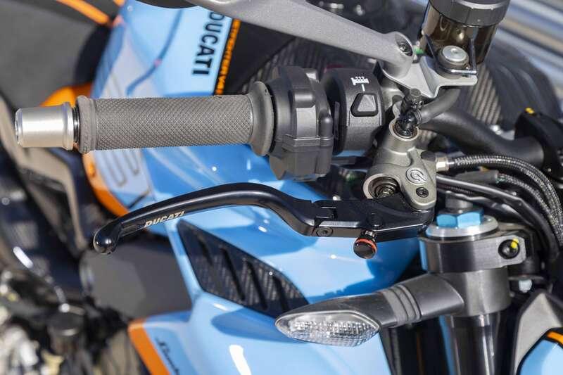2024 Ducati V4S