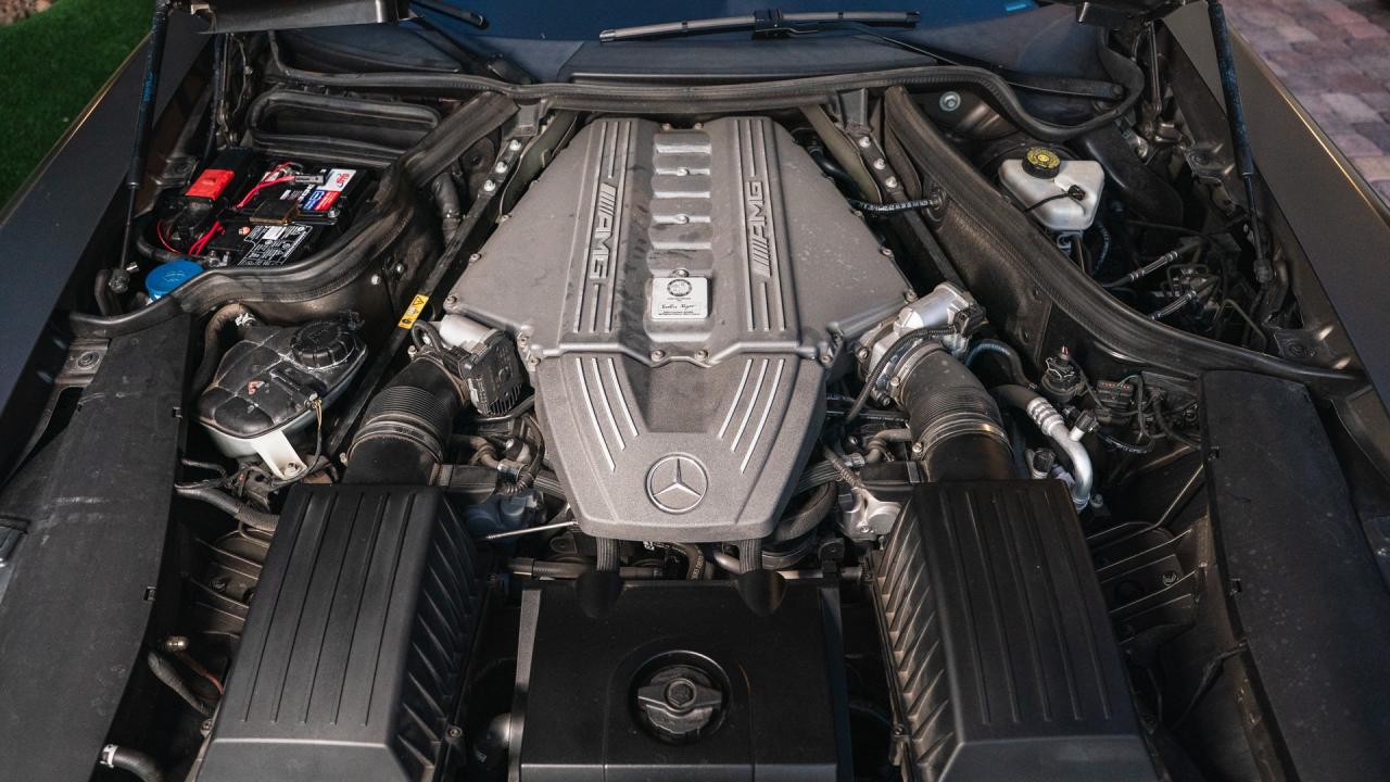 2011 Mercedes - Benz SLS AMG Coupe