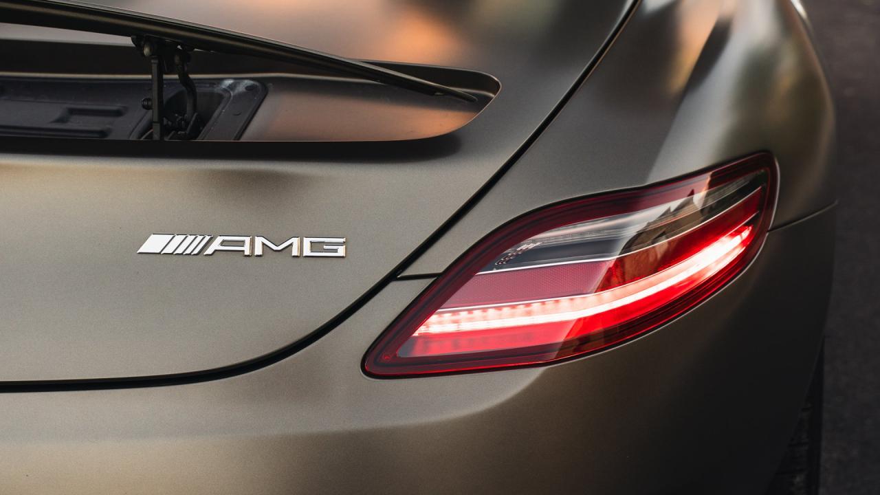 2011 Mercedes - Benz SLS AMG Coupe