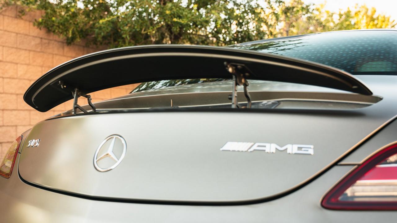 2011 Mercedes - Benz SLS AMG Coupe