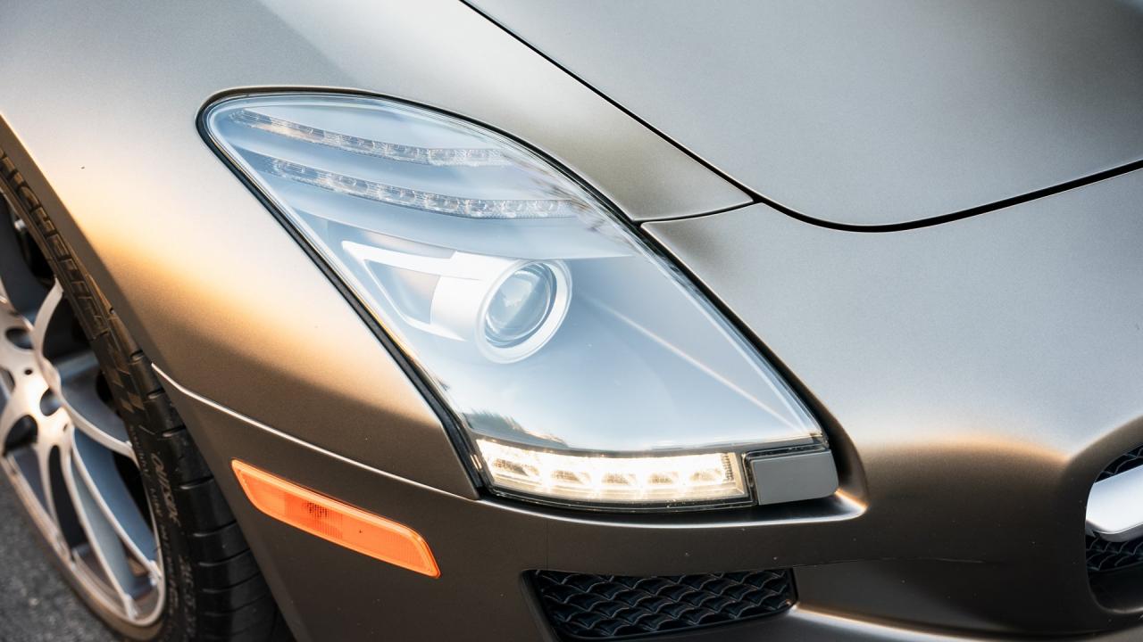 2011 Mercedes - Benz SLS AMG Coupe
