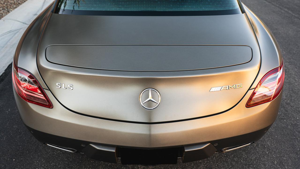 2011 Mercedes - Benz SLS AMG Coupe