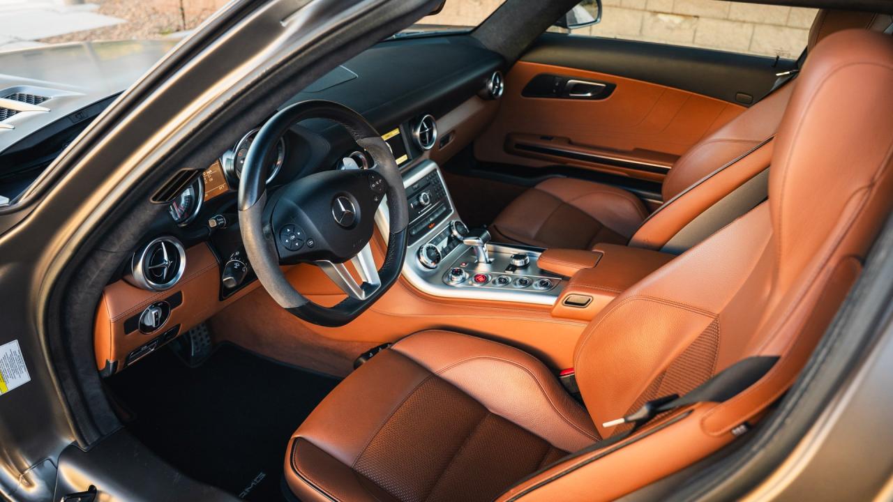 2011 Mercedes - Benz SLS AMG Coupe