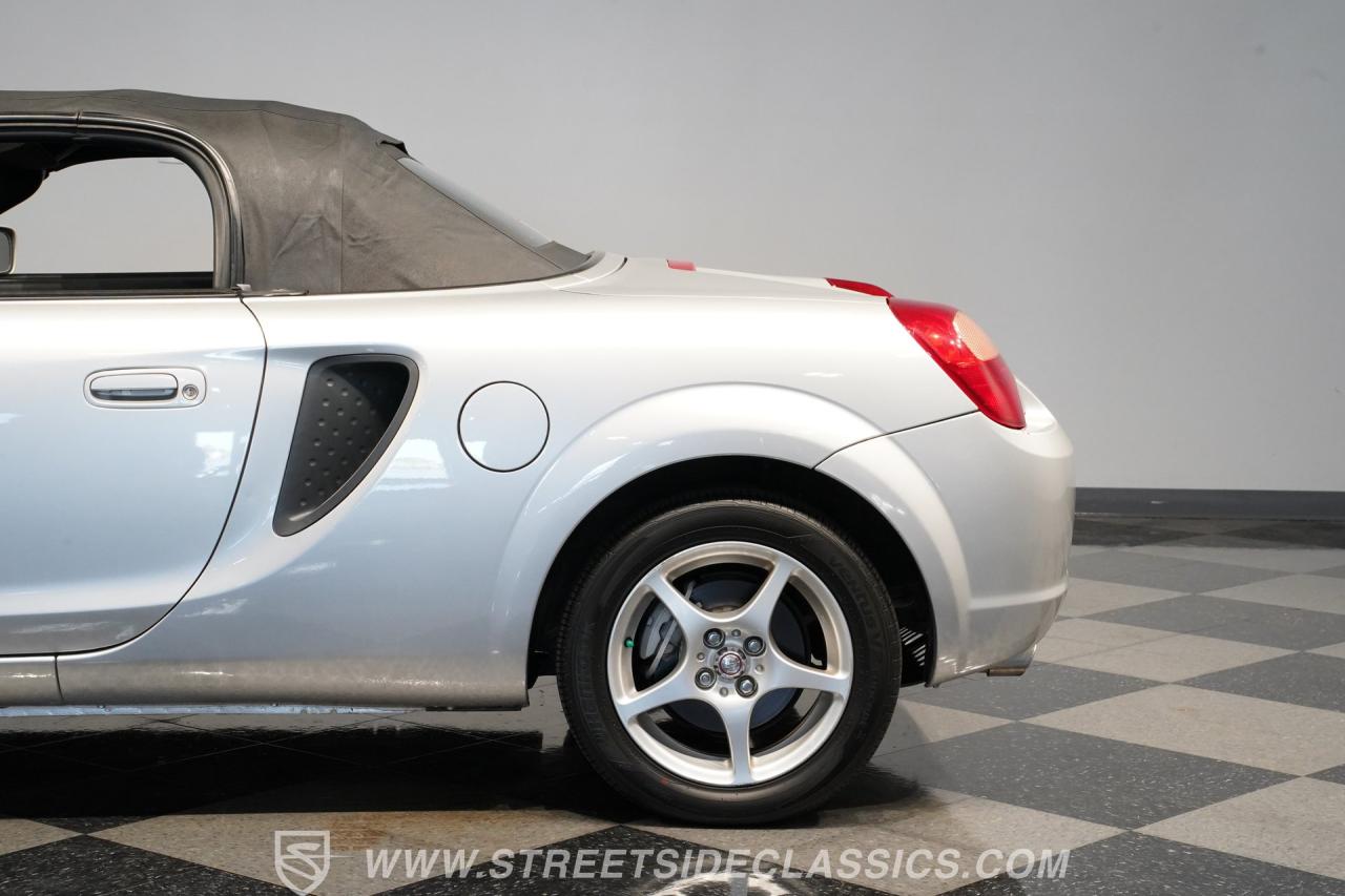 2001 Toyota MR2 Spyder