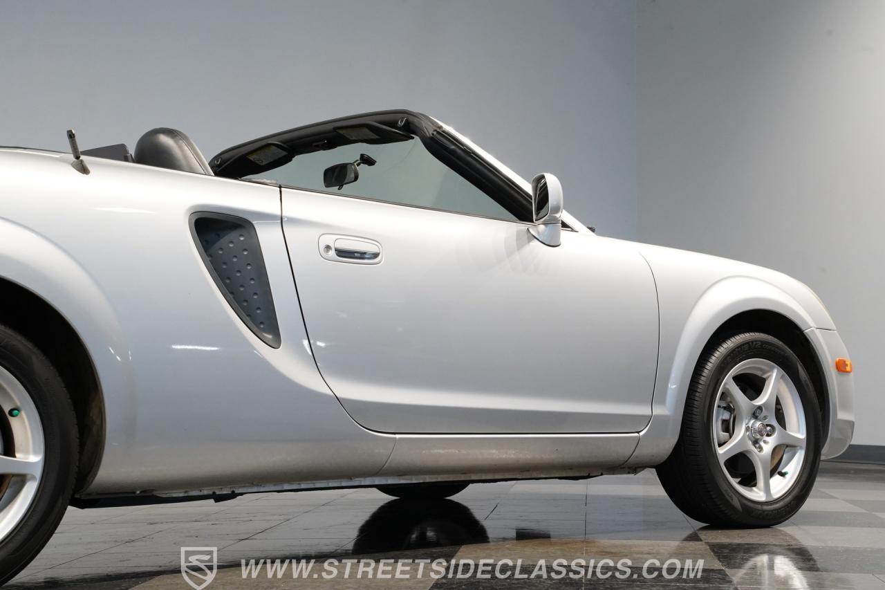 2001 Toyota MR2 Spyder