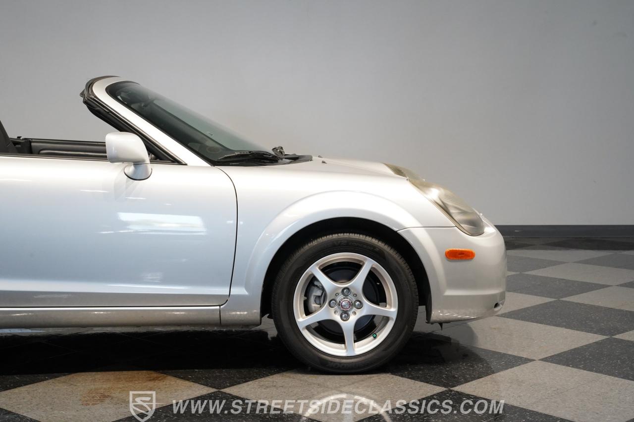 2001 Toyota MR2 Spyder