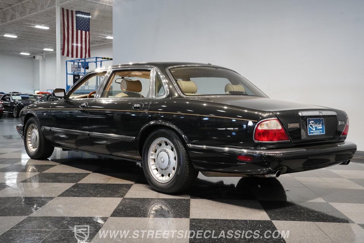1998 Jaguar XJ Vanden Plas