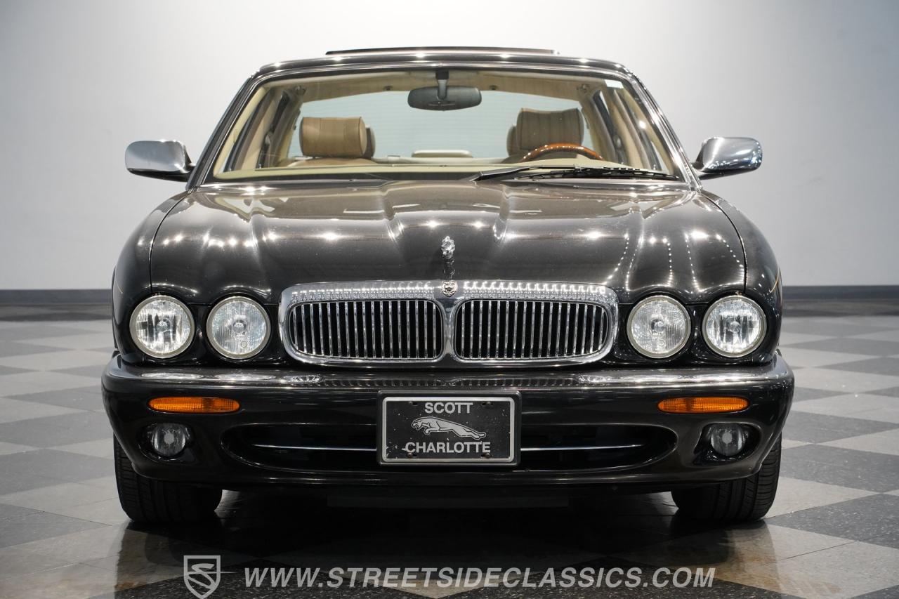 1998 Jaguar XJ Vanden Plas