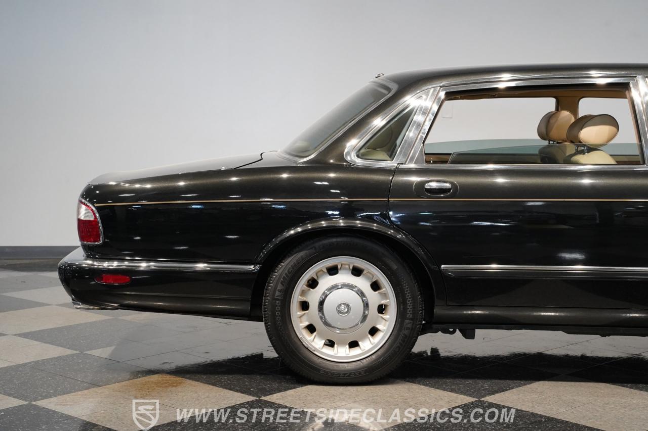 1998 Jaguar XJ Vanden Plas