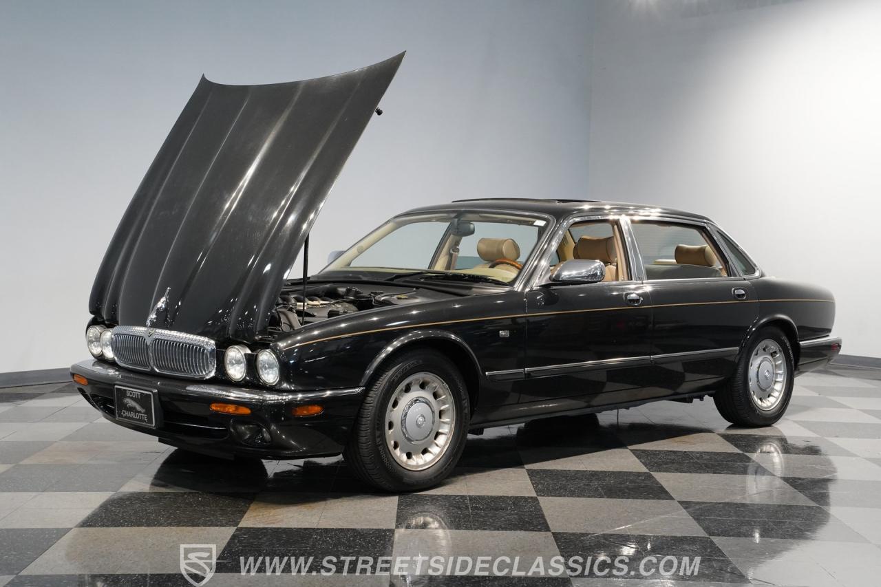 1998 Jaguar XJ Vanden Plas