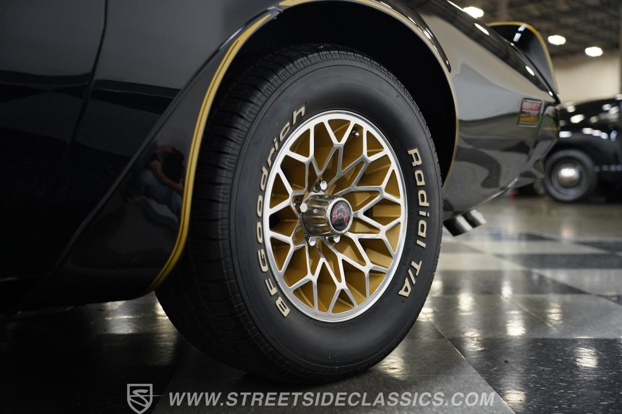 1977 Pontiac Firebird Trans Am Y82 Special Edition