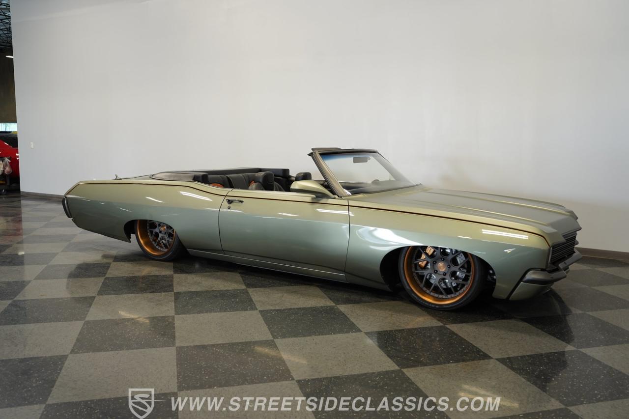 1970 Chevrolet Impala Convertible LS Restomod