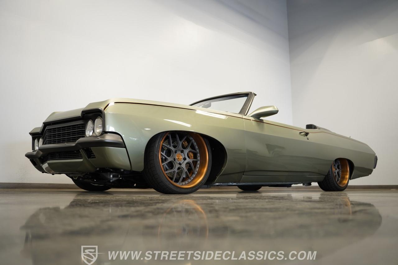 1970 Chevrolet Impala Convertible LS Restomod