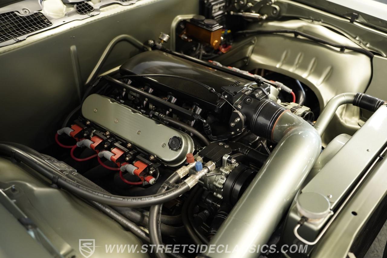 1970 Chevrolet Impala Convertible LS Restomod