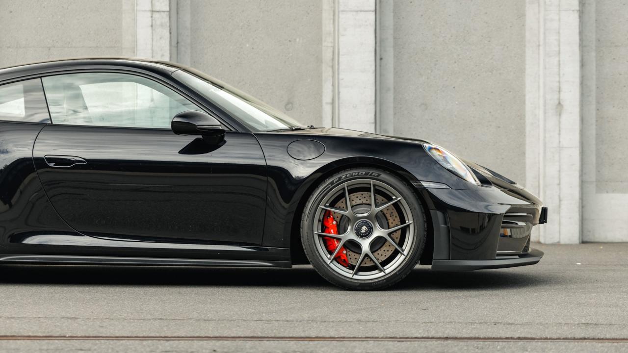 2025 Porsche 911 GT3 Touring