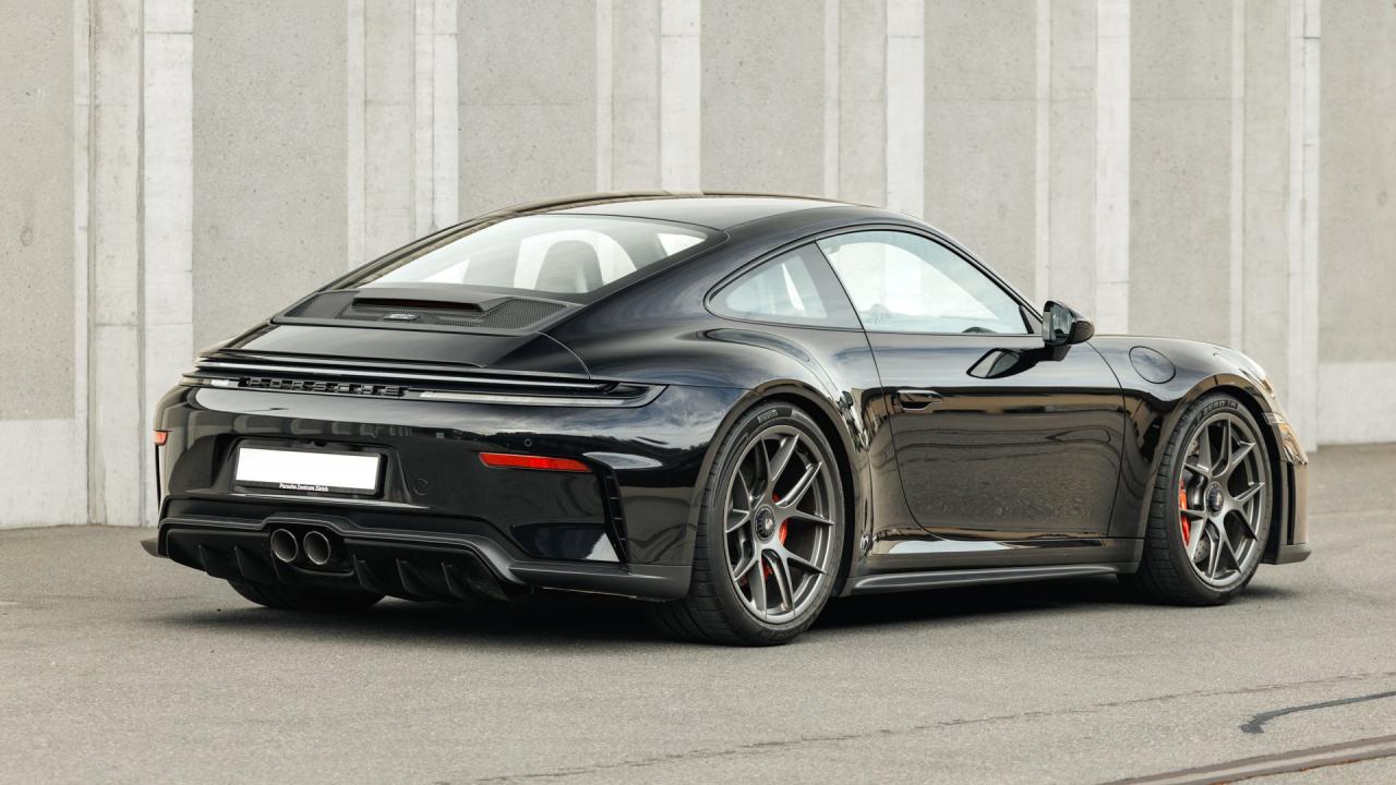 2025 Porsche 911 GT3 Touring