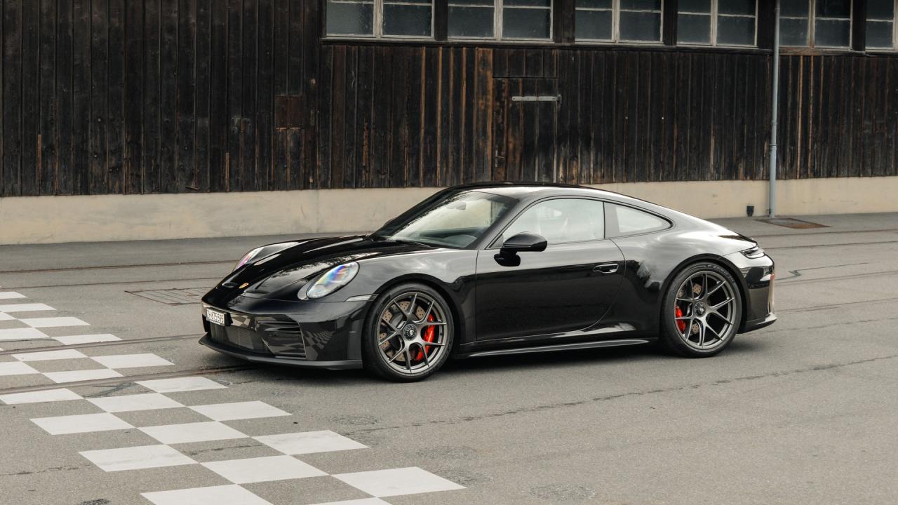 2025 Porsche 911 GT3 Touring